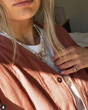 Load image into Gallery viewer, Moonshine necklace