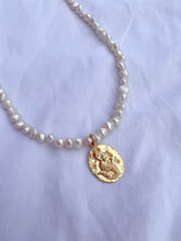 Load image into Gallery viewer, Gold Zodiac Fresh Water Pearl Necklace