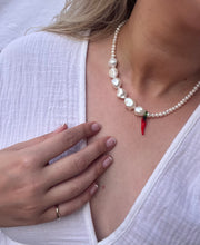 Load image into Gallery viewer, Chunky Picante necklace
