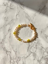 Load image into Gallery viewer, Happy Go Lucky Bracelet
