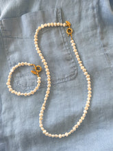 Load image into Gallery viewer, Men’s pearl bracelet
